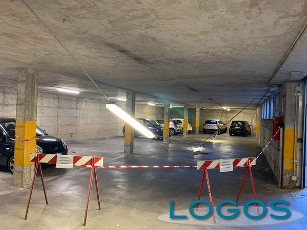 Castano - I danneggiamenti al parcheggio Castano - I danneggiamenti al parcheggio