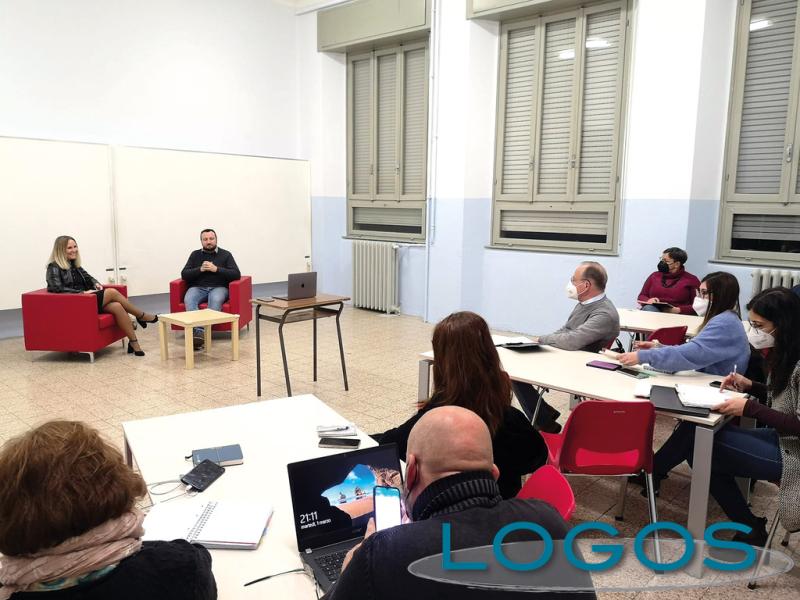 Territorio - Giovanna Fagnani durante l'incontro Territorio - Giovanna Fagnani durante l'incontro