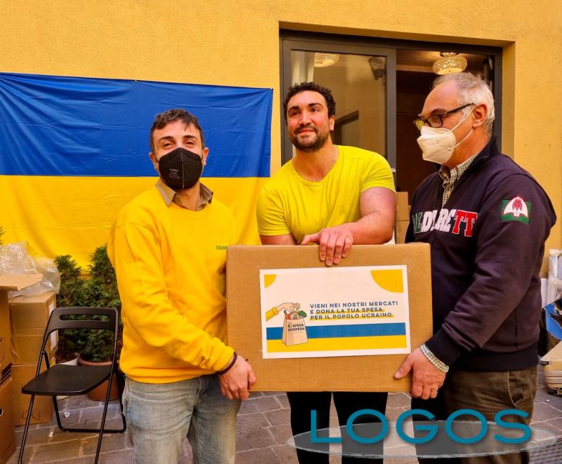 Milano - Mercati contadini: cibo per l'Ucraina 