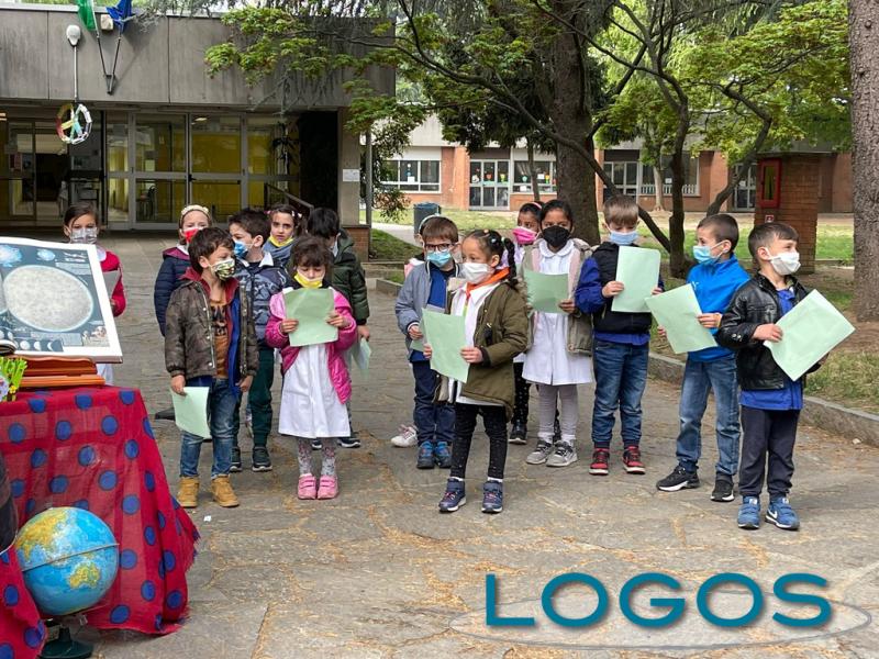 Magenta / Scuole - 'Aggiungi un libro nella via' 