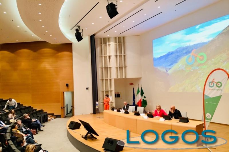 Milano - La presentazione di 'Orobikeando' Milano - La presentazione di 'Orobikeando'