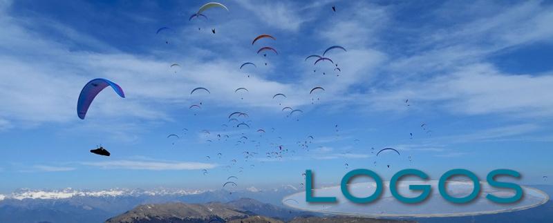 Sport - Deltaplano e parapendio Sport - Deltaplano e parapendio