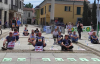 Buscate - Un momento del sit-in in piazza 