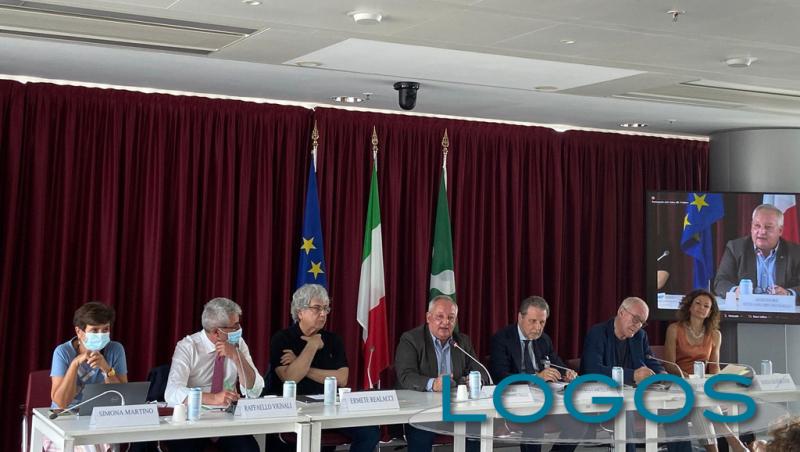 Milano - Un momento della presentazione dei dati 