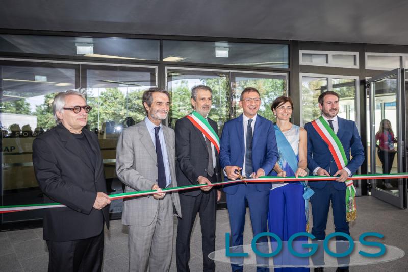 Milano - Il taglio del nastro 