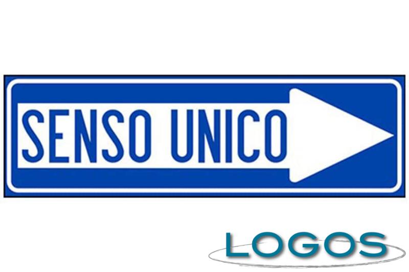 Attualità - Senso unico (Foto internet)