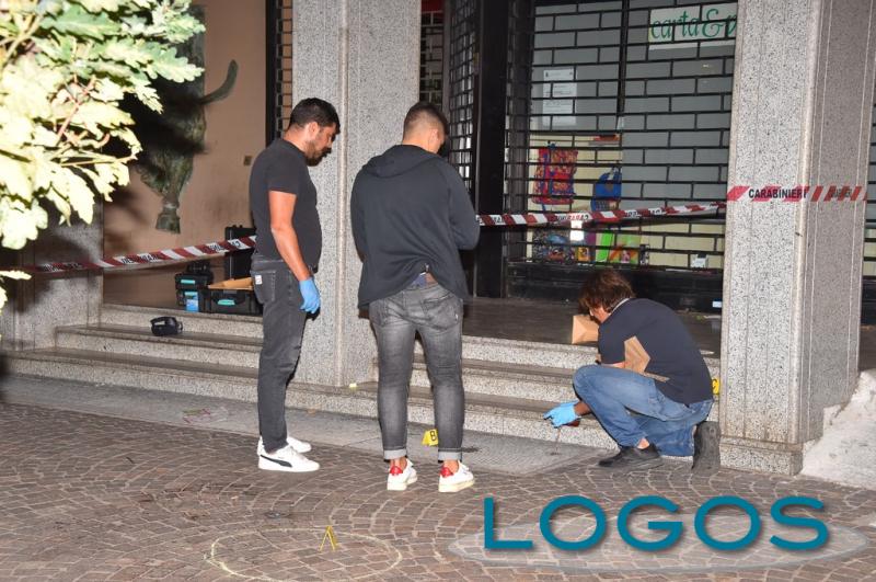 Cronaca - I carabinieri sul luogo della sparatoria 