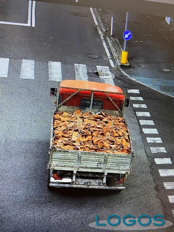 Legnano / Cronaca - Trasporto rifiuti 