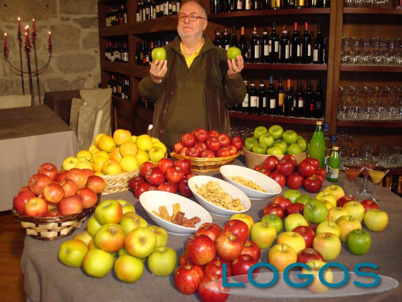 Televisione - Raspelli a Bolzano con le mele