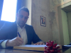 Politica - Giuseppe Pignatiello firma documenti