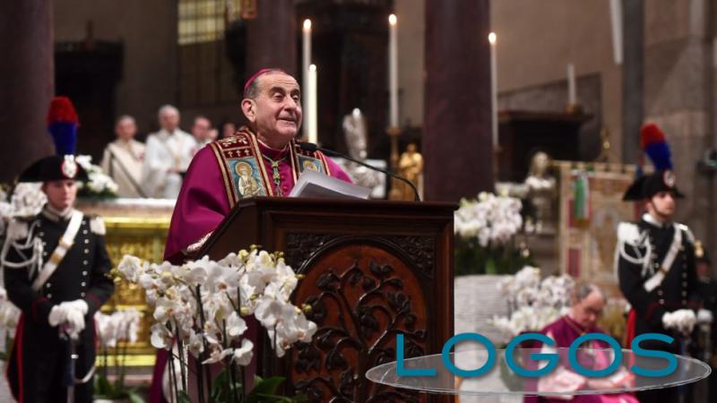 Sociale - L'Arcivescovo Mario Delpini durante una celebrazione