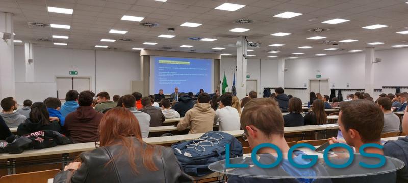 Scuola, Castellanza