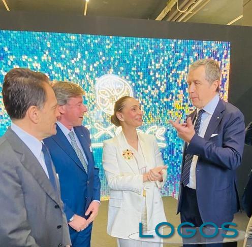 Commercio, Politica, Design, Milano
