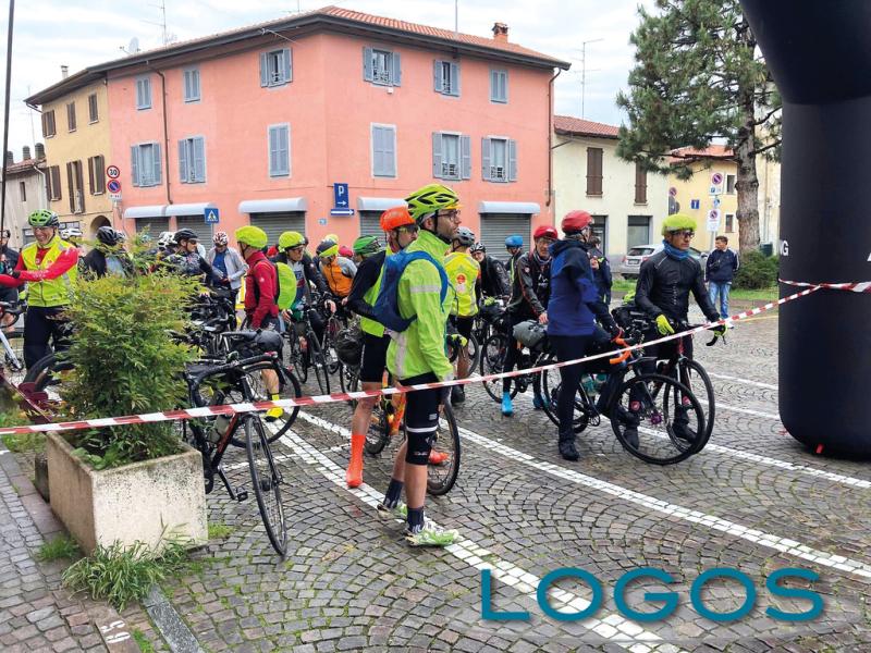 Castano / Sport - 600 chilometri in bici 