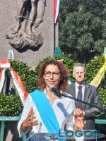 Milano - Sara Bettinelli in piazzale Loreto