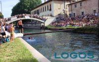 Robecco / Eventi - La cuccagna sul Naviglio 