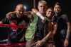 Sport - Lazza sul palco di boxe a rho