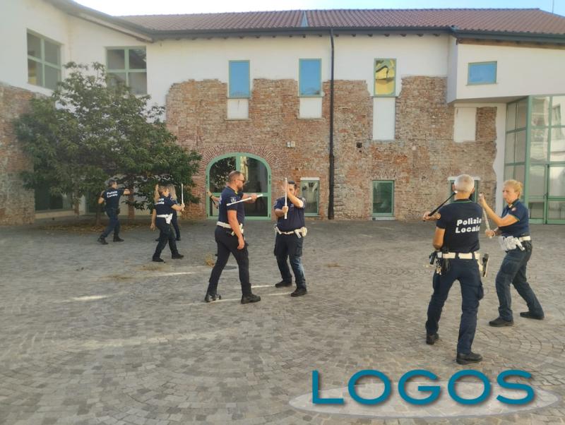 Castano Primo - Polizia LOcale corso