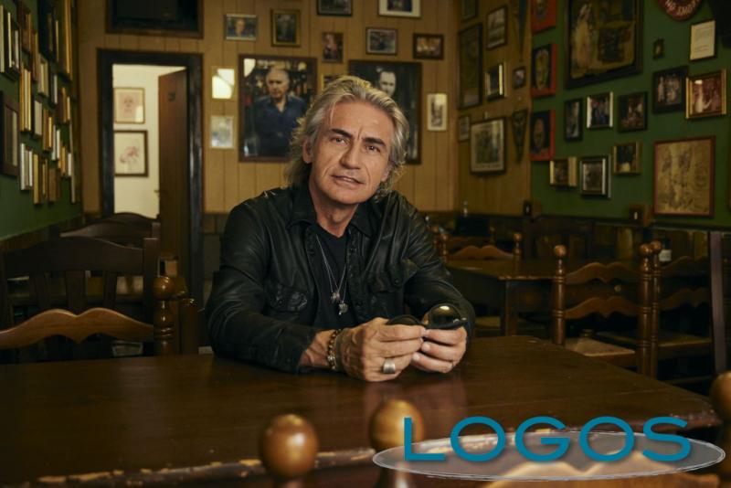 Musica - Luciano Ligabue a tavola