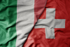 bandiera italiana con bandiera svizzera