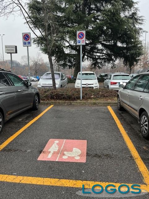 Territorio - Parcheggio rosa 
