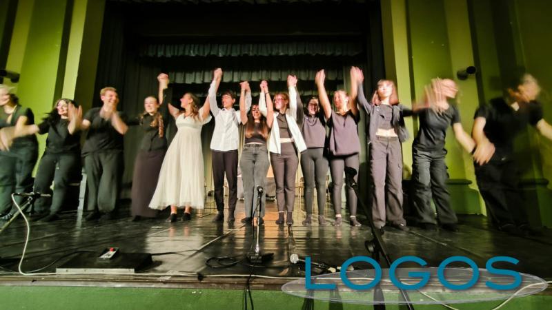 Arconate / Scuole - Liceo a teatro 