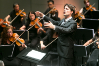 Leo McFall e l'Orchestra sinfonica del Conservatorio della Svizzera italiana.jpg