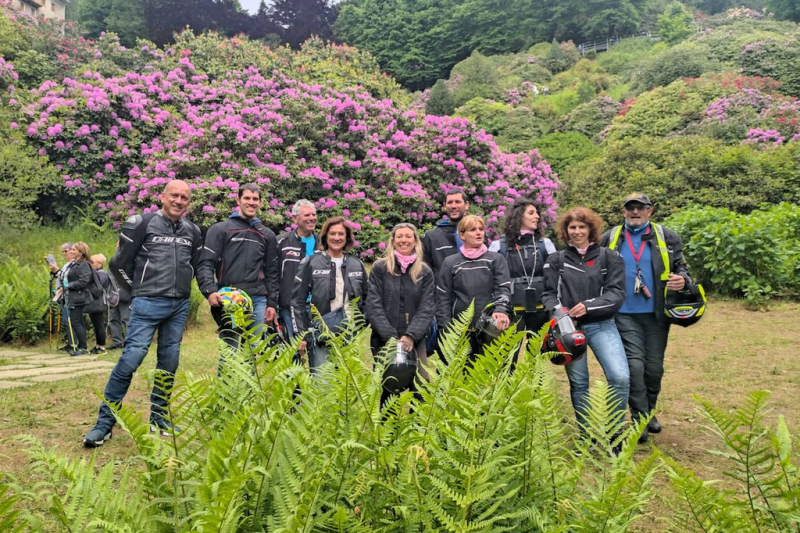 Magenta/ Motori - moto club in rosa