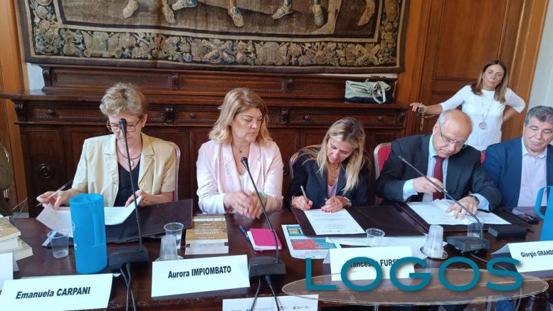 Milano / Territorio - La firma del patto 