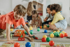 Generica - Bambini giocano all'asilo nido