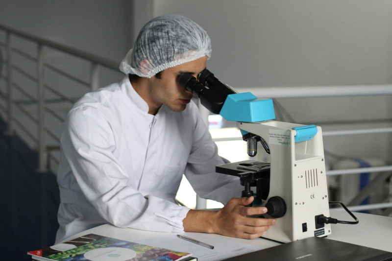Salute - Ricercatore medico