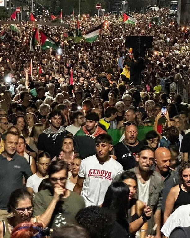 Attualità - Flotilla in partenza da Genova