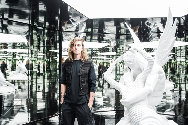 Milano / Cultura - Artificial Beauty Milano / Cultura - Artificial Beauty