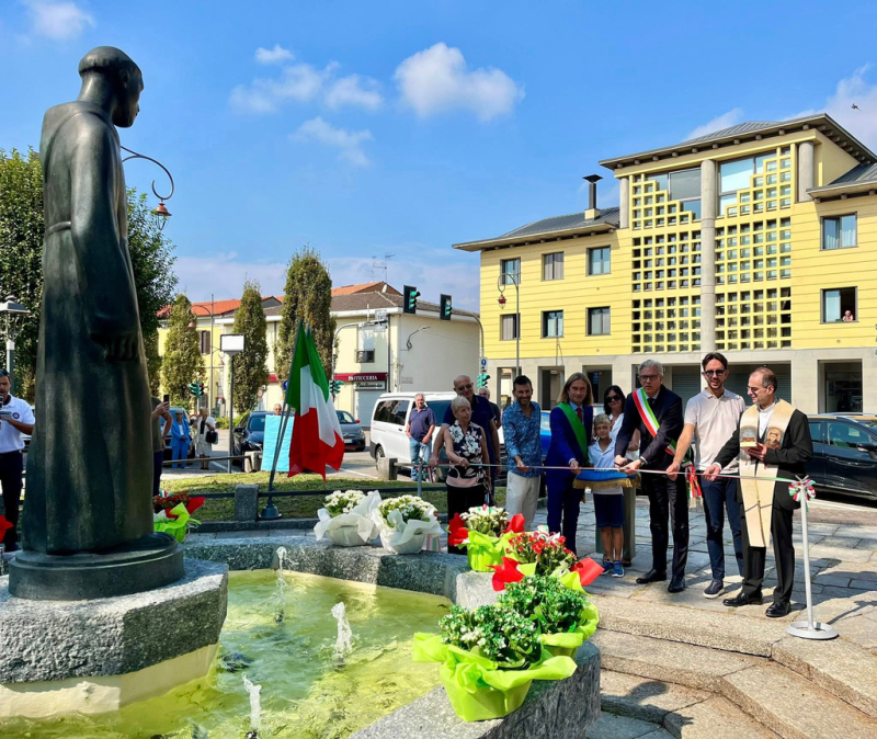 Turbigo - Piazza San Francesco Turbigo - Piazza San Francesco