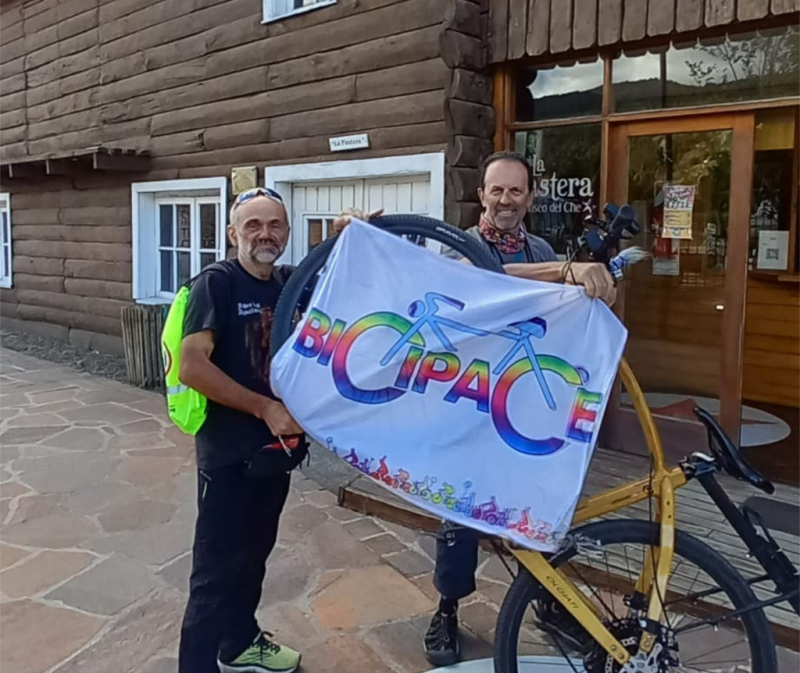 Sociale - Carlo Motta per Bicipace Sociale - Carlo Motta per Bicipace