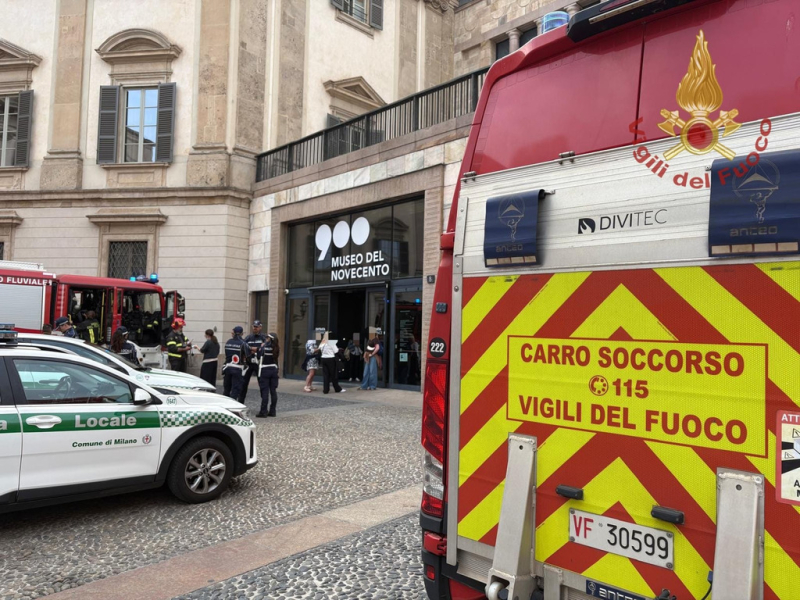 Milano - Vigili del Fuoco al Museo del '900