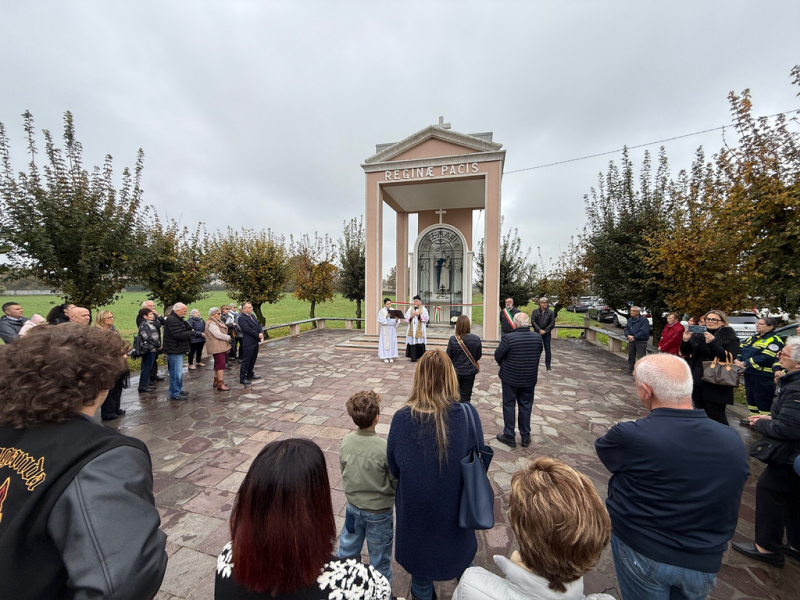 Cuggiono - Benedizione della nuova Madonna Pellegrina