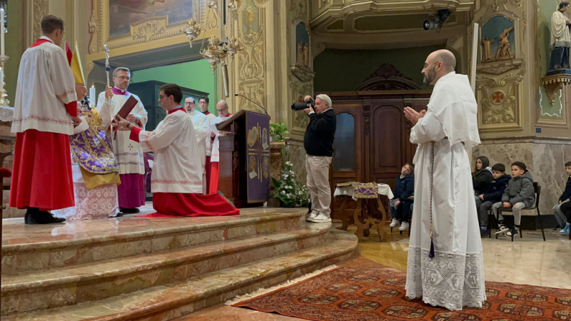 Vanzaghello / Sociale - Gabriele nuovo diacono Vanzaghello / Sociale - Gabriele nuovo diacono