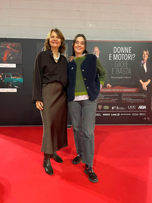 Legnano - “Donne e motori? Gioie e basta” Legnano - “Donne e motori? Gioie e basta”