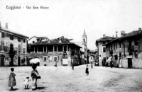 Cuggiono - Un'immagine storica di piazza San Giorgio e via San Rocco