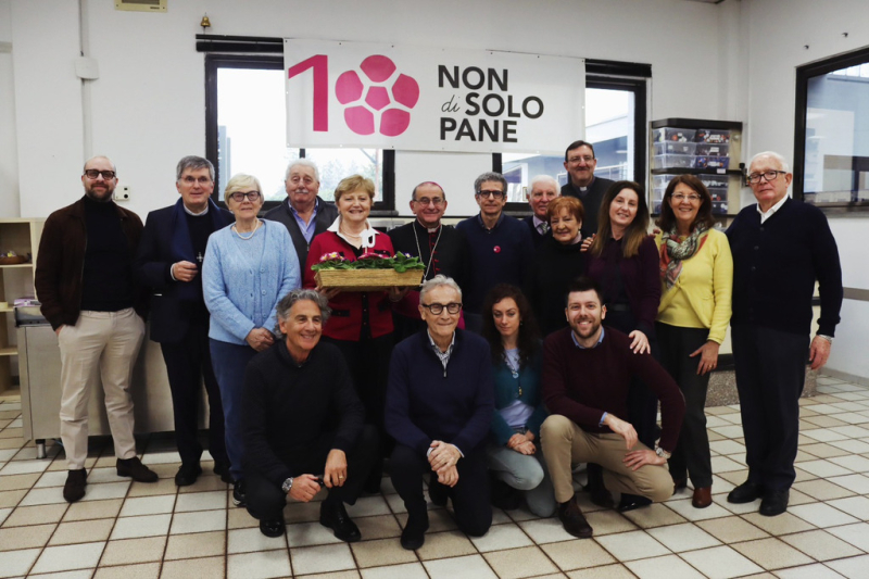 Magenta - Delpini a "Non di solo pane"