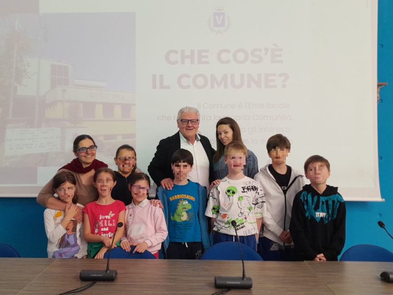 Vanzaghello - I bambini visitano il Comune, 2026