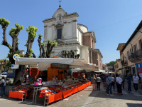Robecco - Fiera in centro paese