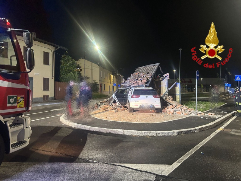 Cuggiono - Vigili del fuoco sul posto 