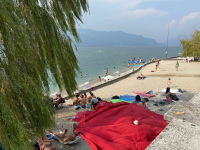 Porto Valtravaglia - Spiaggia con bagnanti
