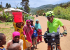 Sociale - Carlo Motta in bicicletta in Africa